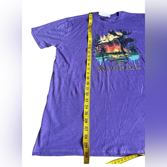Montana Moose Scenic Graphic Tee Purple Size L NWT - Picture 3 of 9